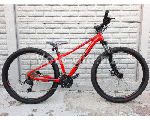 Велосипед 29 GT Avalanche красный
